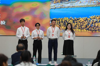 团队现场展示2.png 团队现场展示2.png